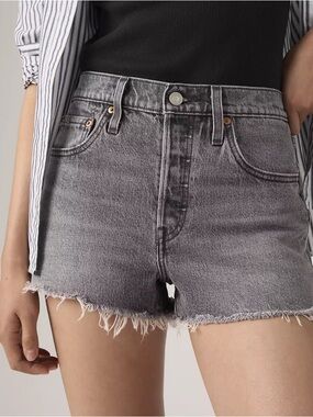Levi's 501 original fit high rise women’s shorts cutoffs button fly weathered